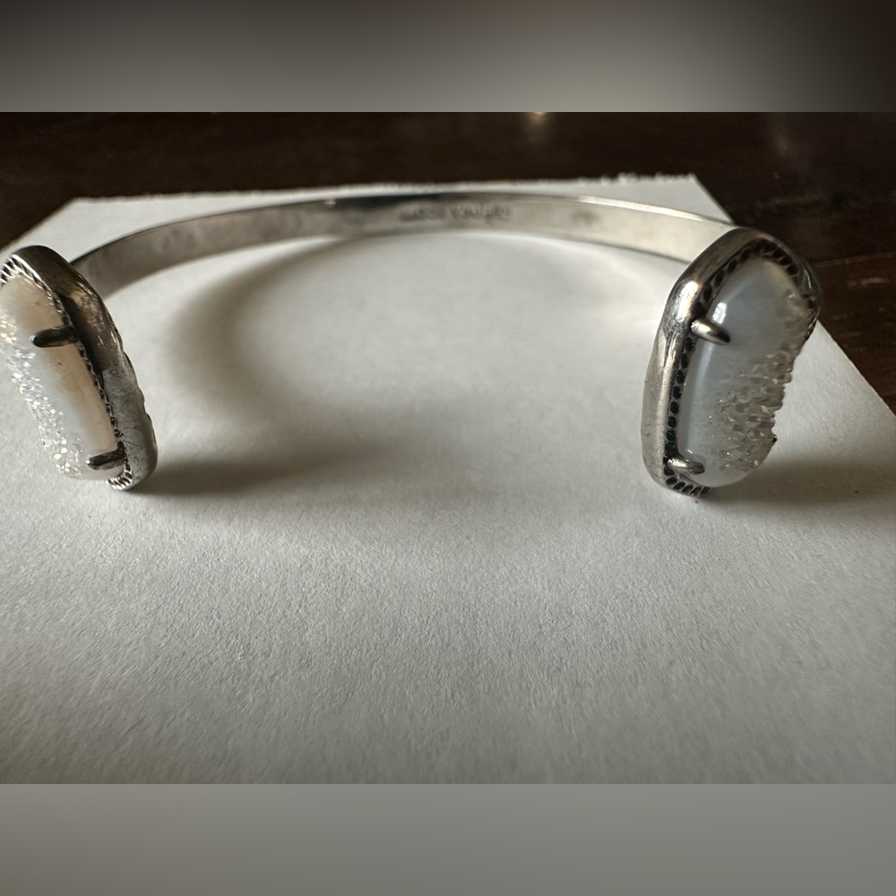 Kendra Scott bracelet